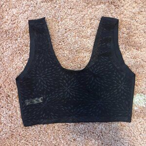 Yummie Seamlessly Lightweight Lace Black Unlined Bralette 114933 Women’s Size M